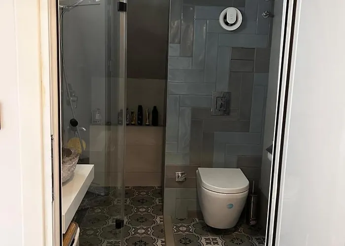 Victory Apartment Warna