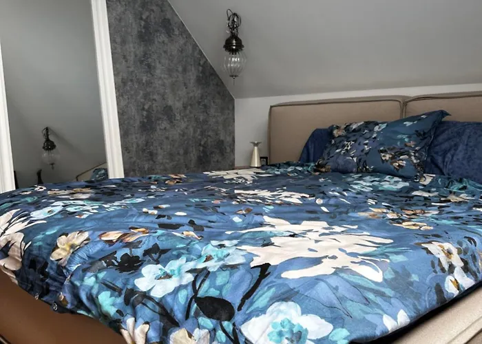 Apartment Victory Warna